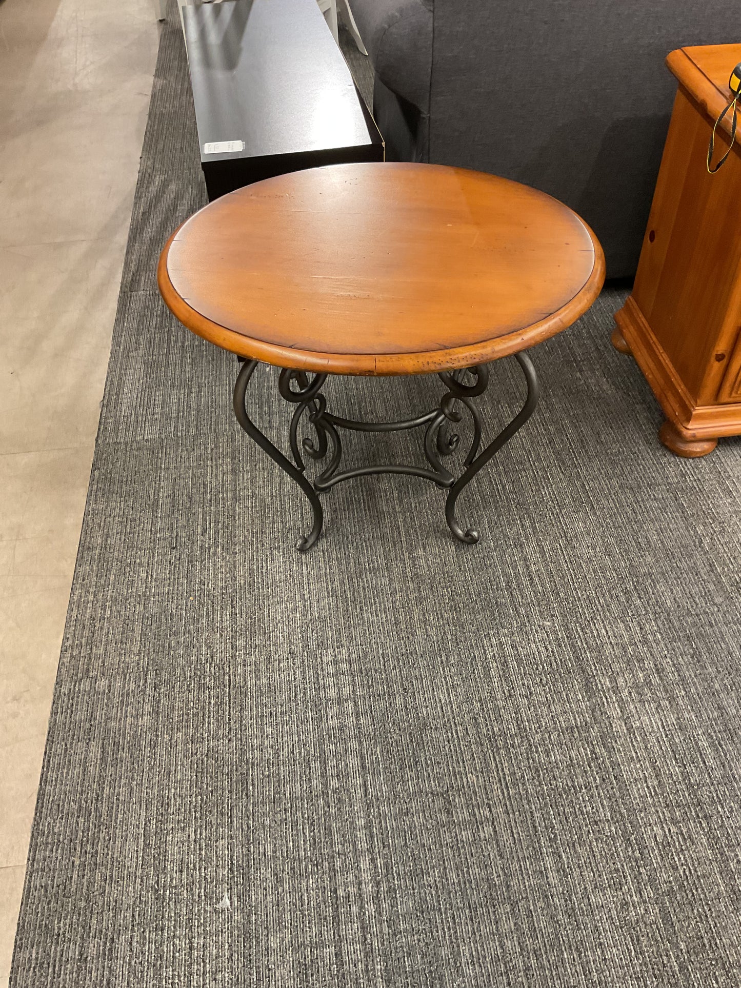 Swirl Side Table