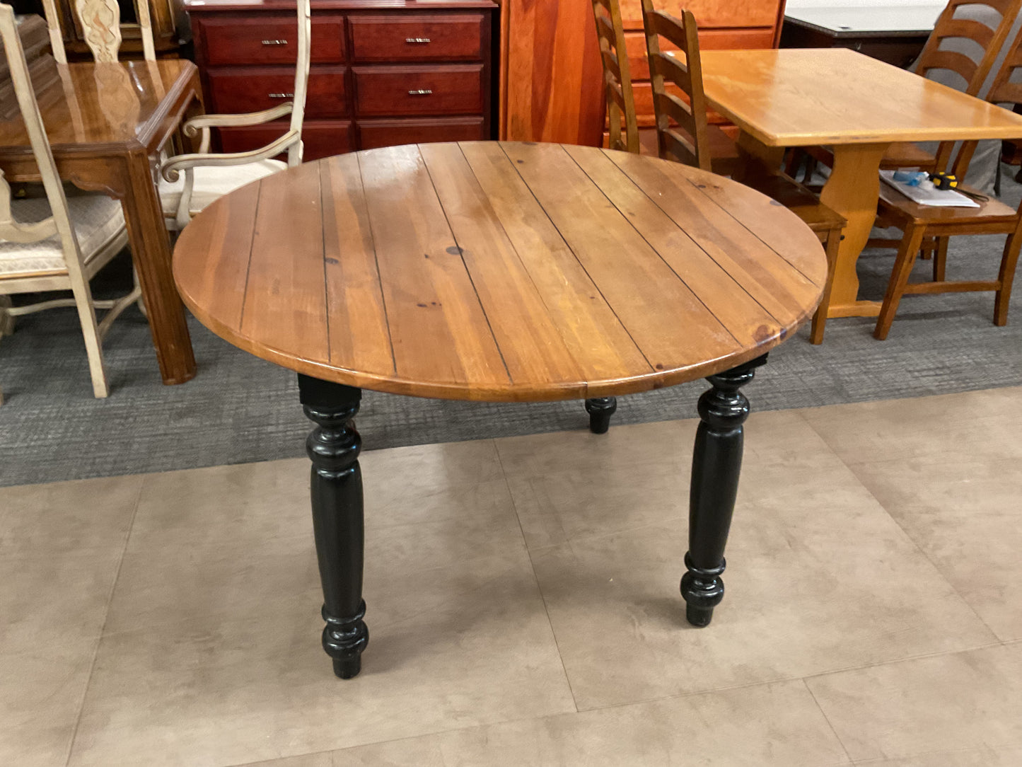 Round Dining Table W/Black Legs