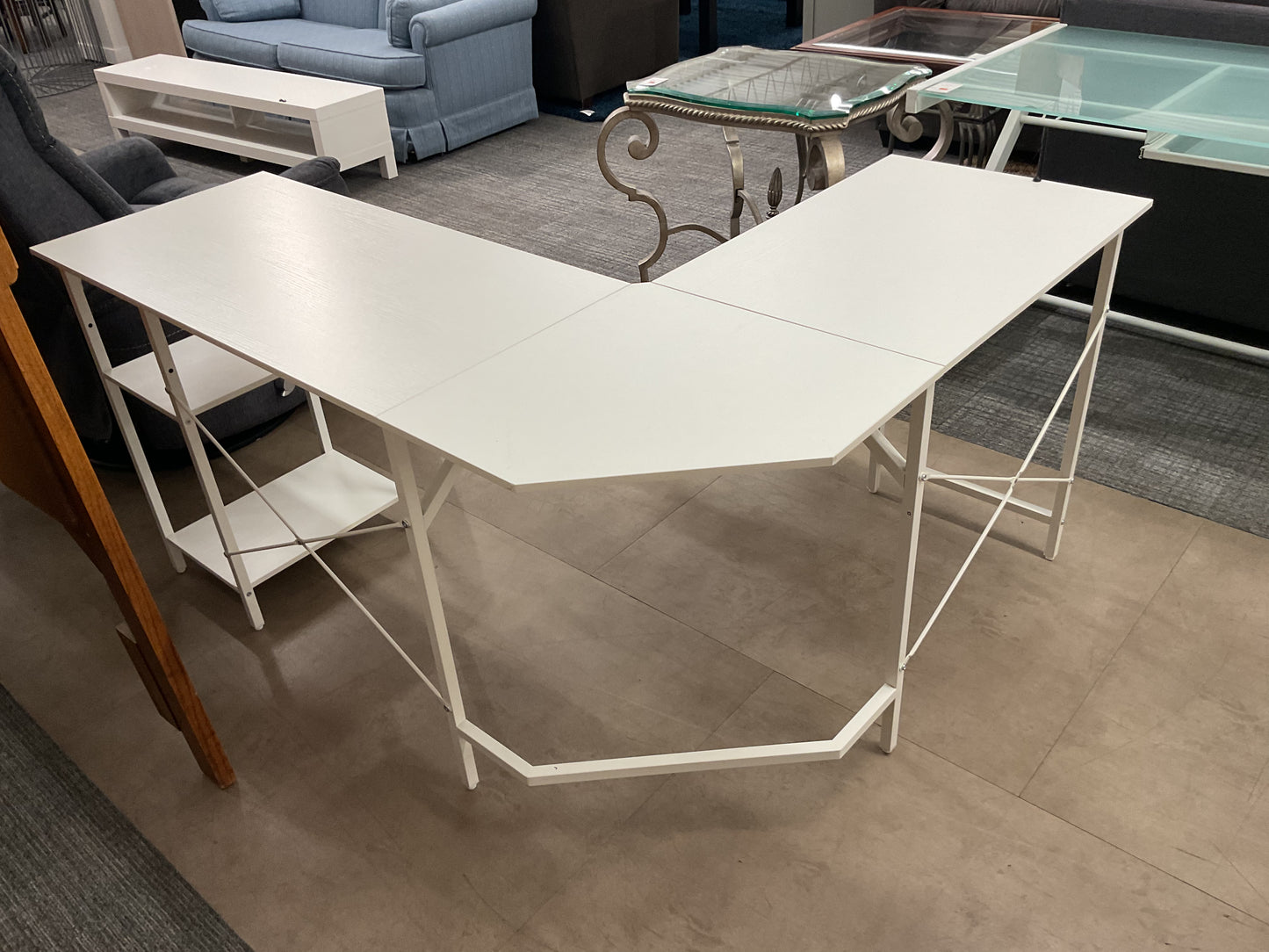 Take the L Desk