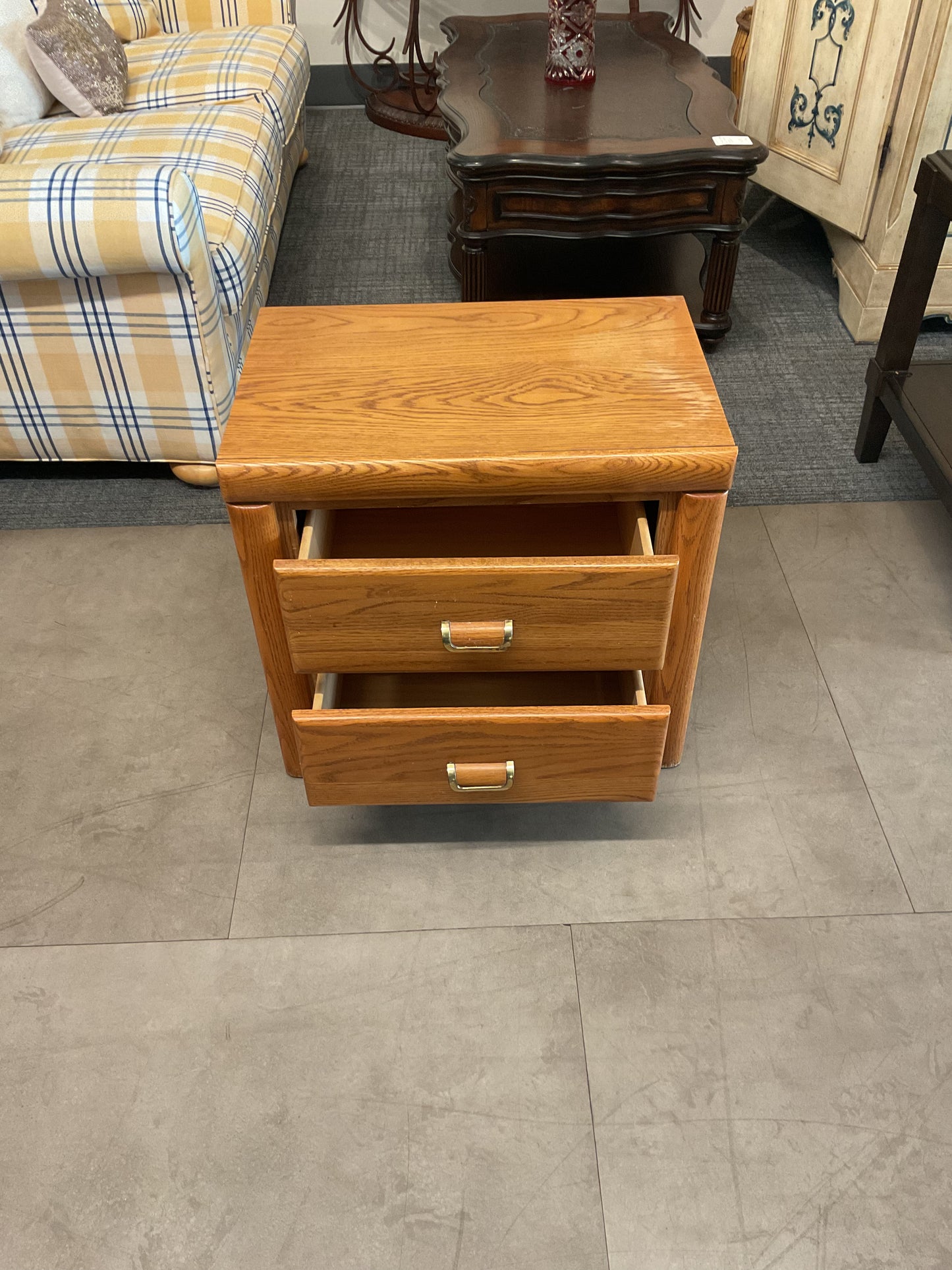 Caramelo Nightstand