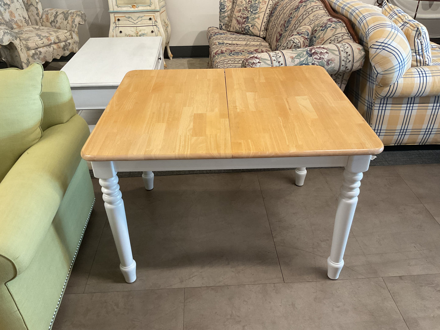 Simple Living Dining Table