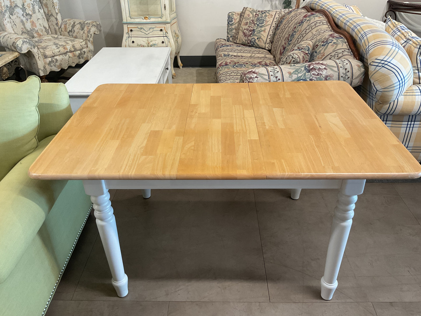Simple Living Dining Table