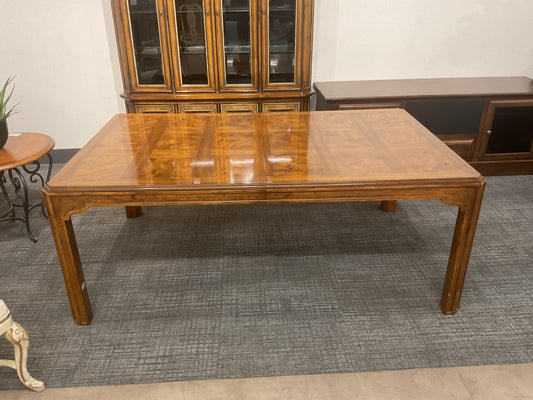 Royalty Dining Set