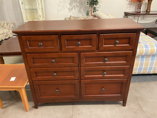 9 Drawer Dresser