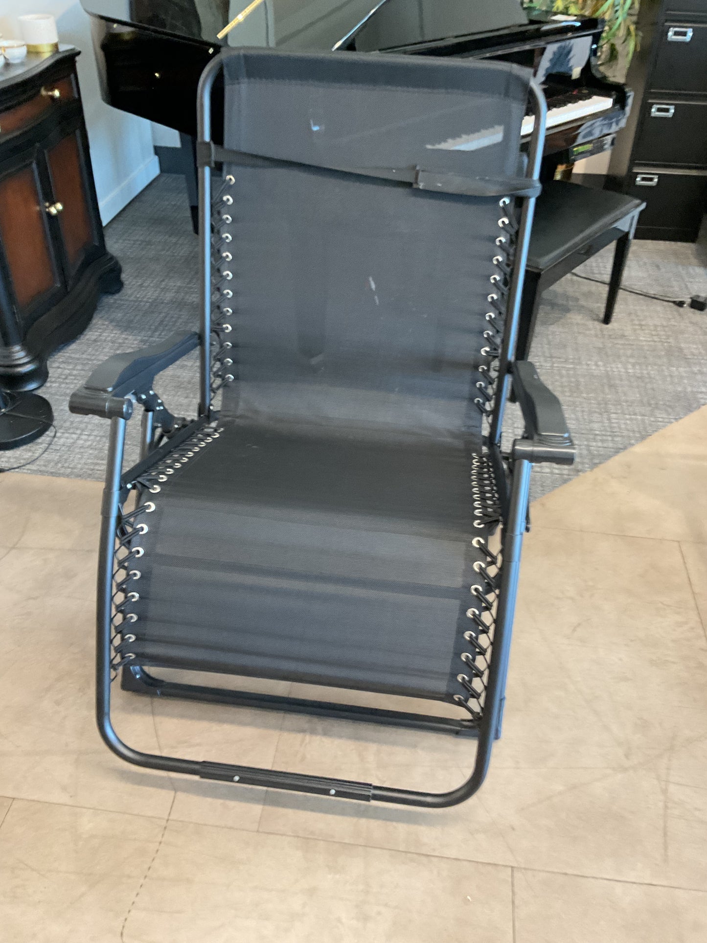 “0” Gravity Adjustable Chair
