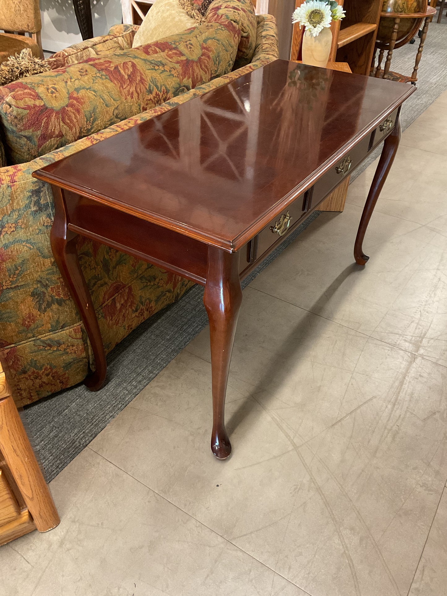 Curved Leg Desk