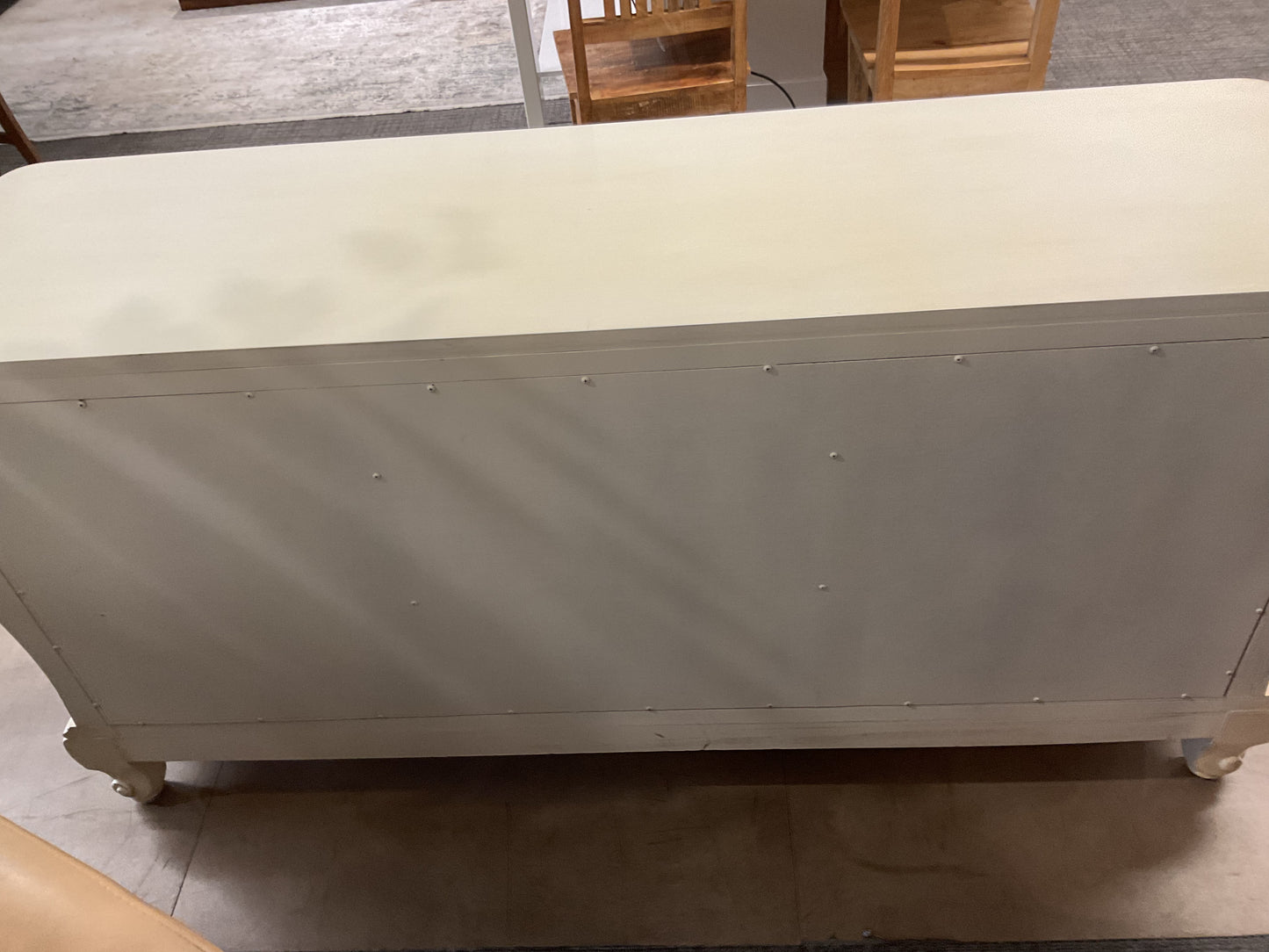 French Provincial 9-Drawer Dresser