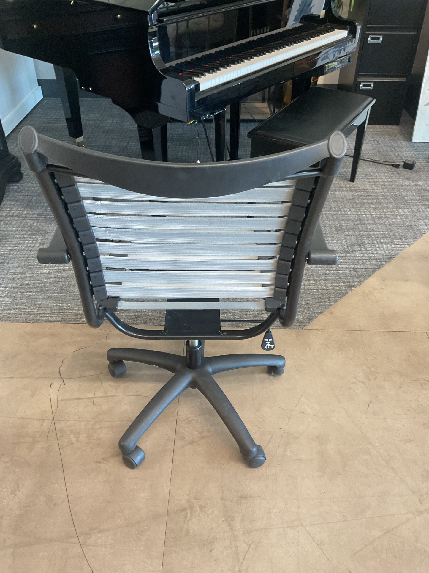 Bungee Office Chair