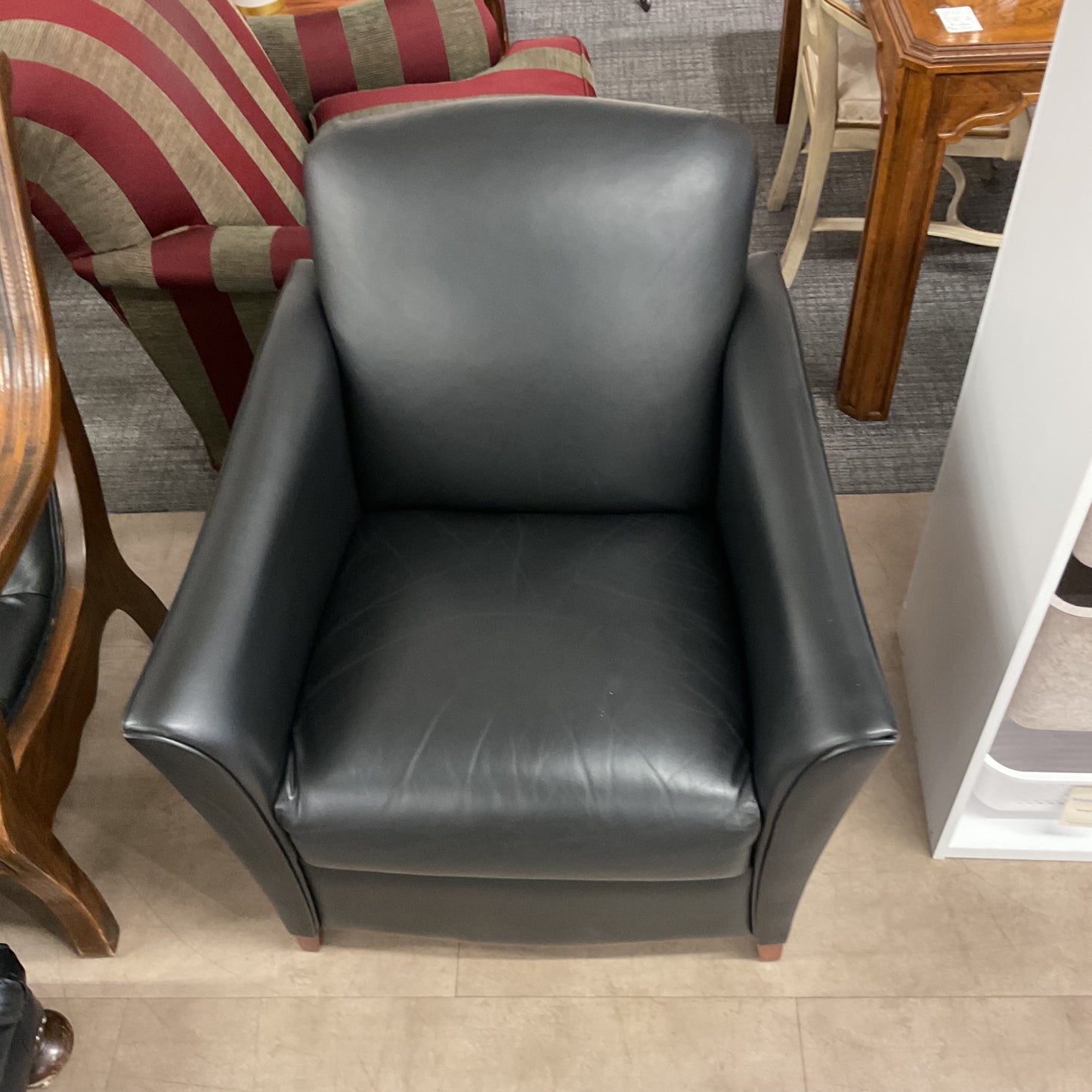 Lobby Lounge Chair