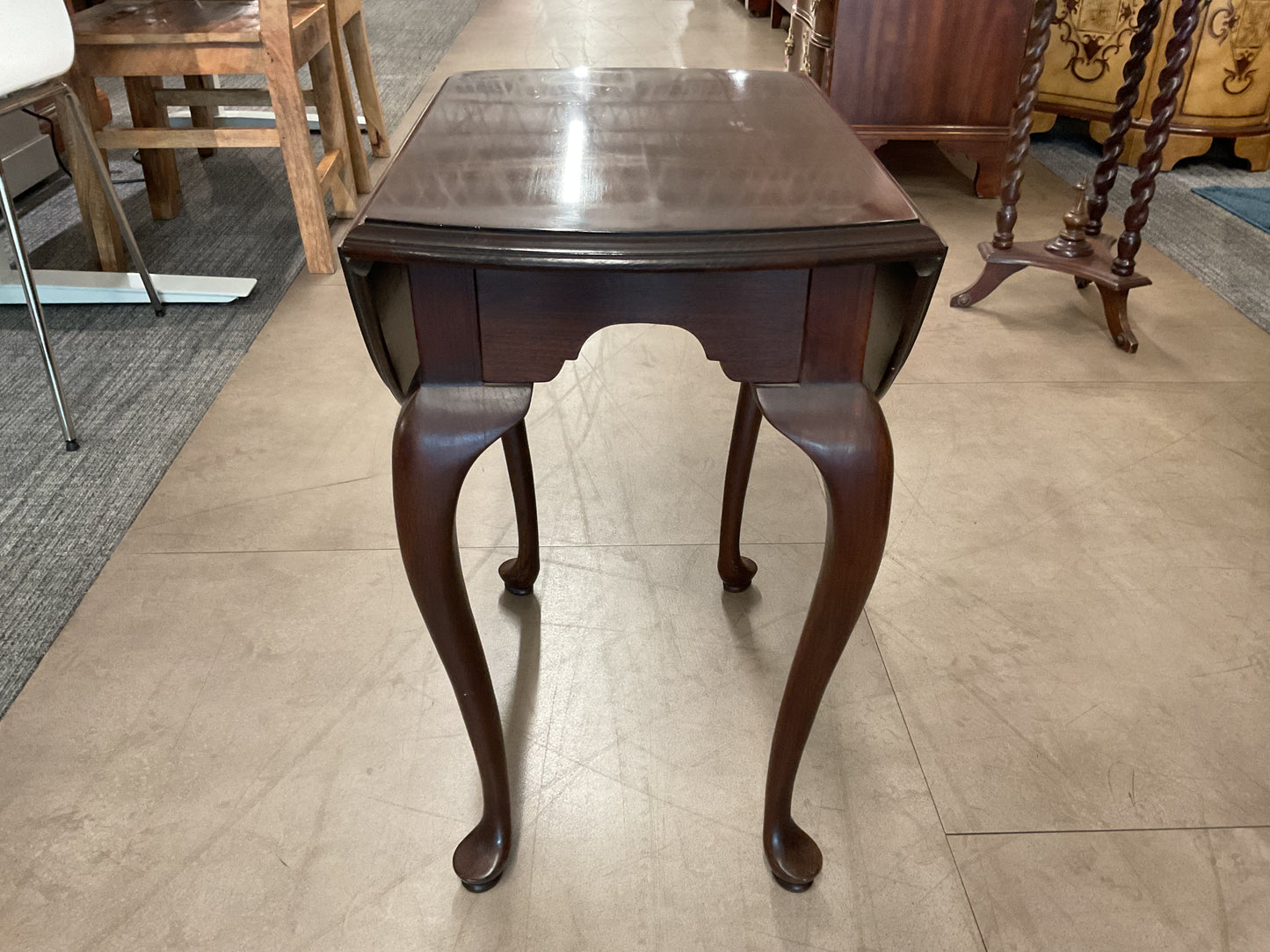 Wings Side Table