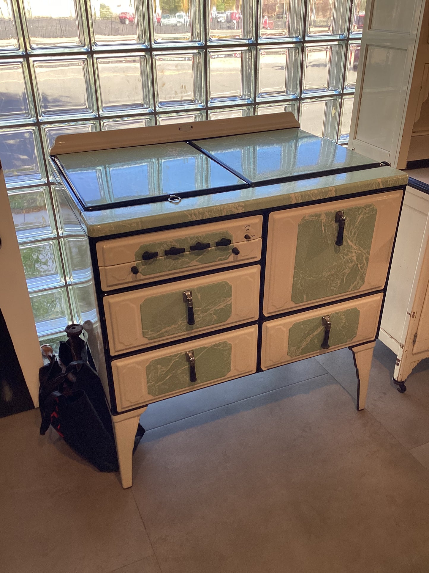 Vintage Detroit Star Stove