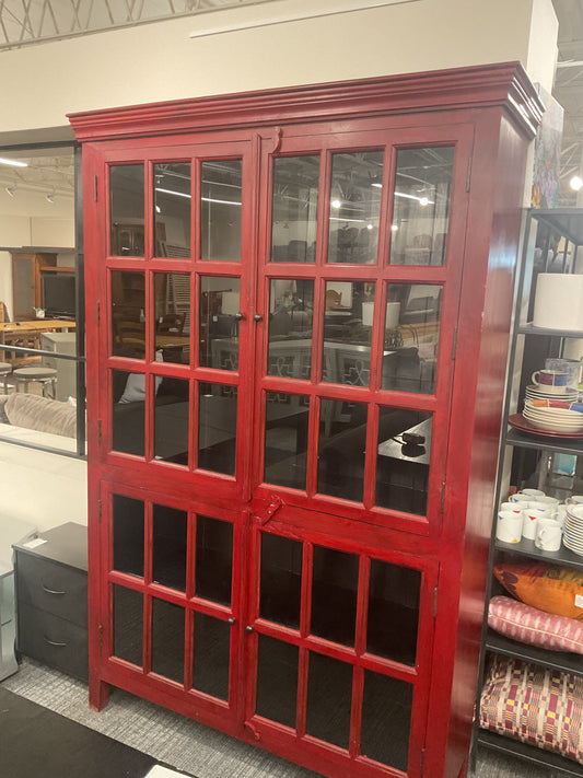 Rojo Cabinet
