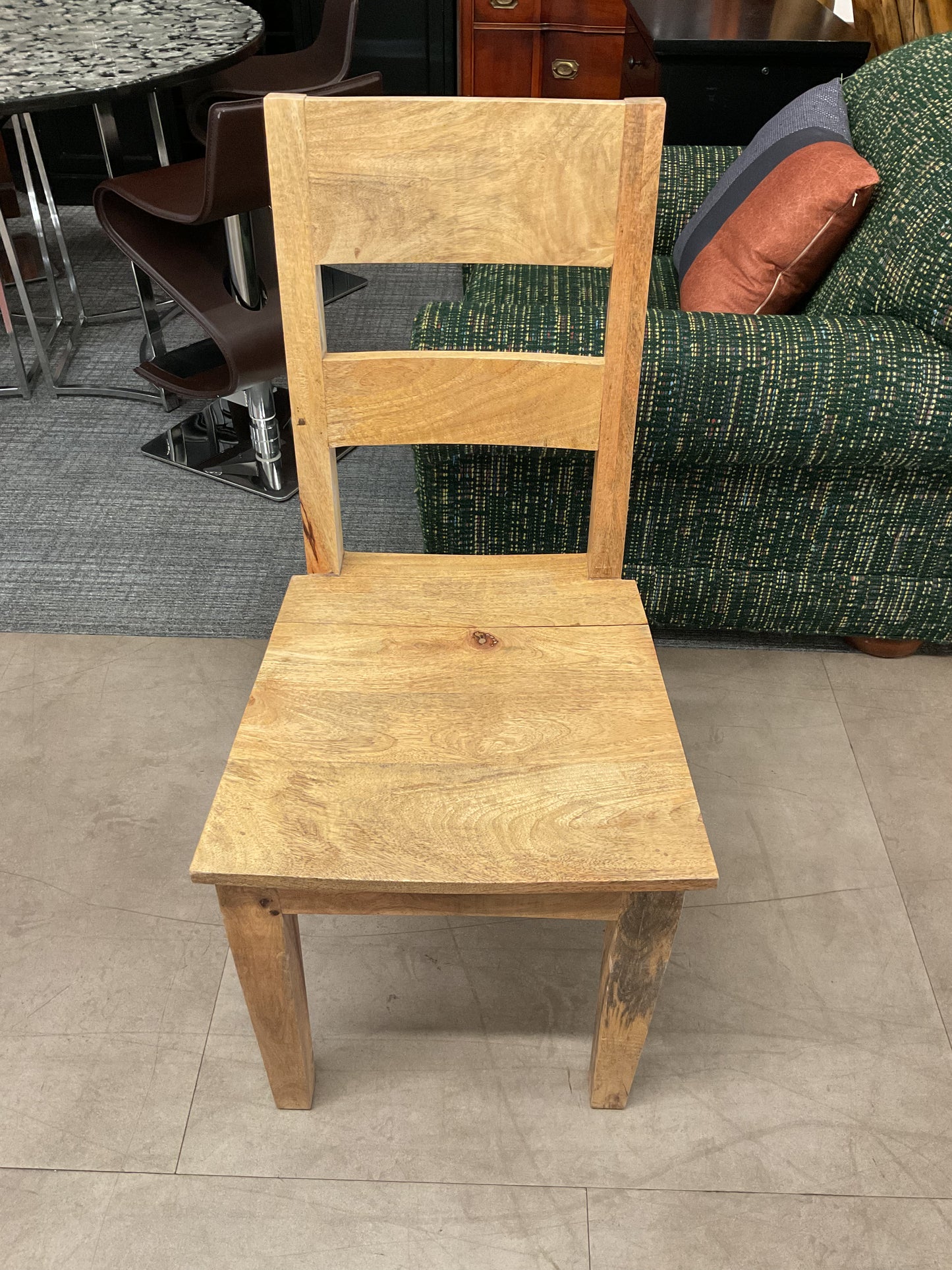 Split Chair