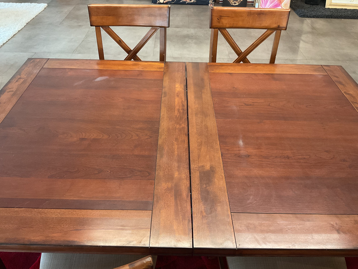 Itsa Beauty Dining Set