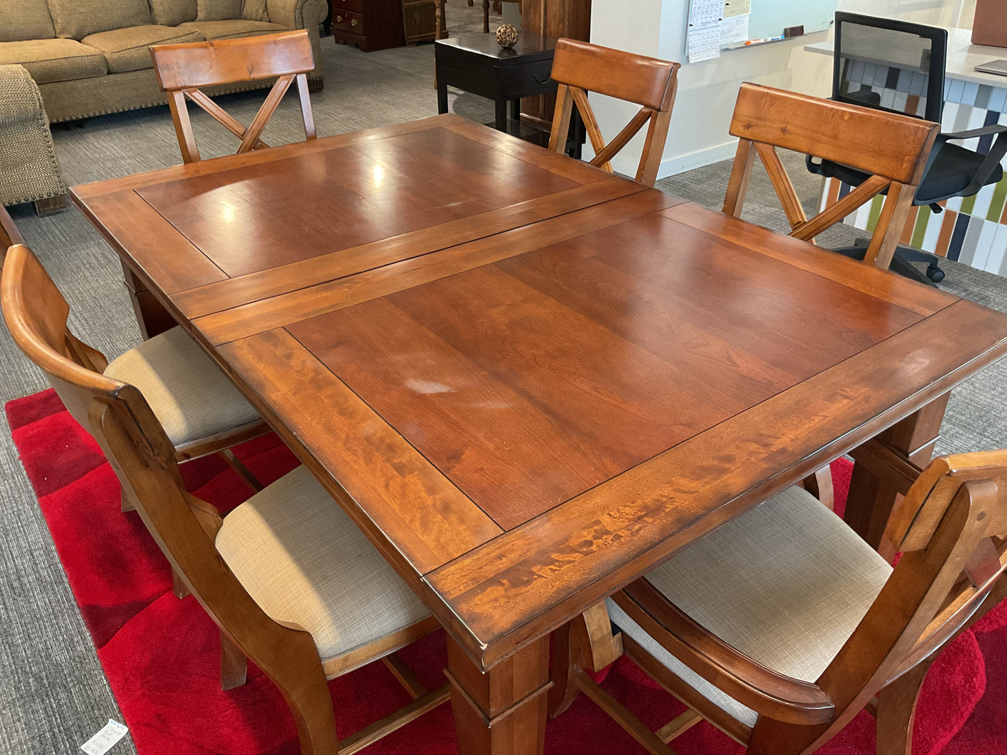 Itsa Beauty Dining Set