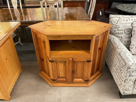 Different Angle Console