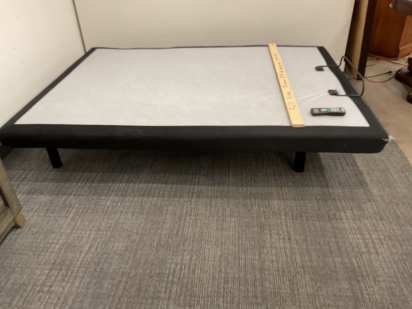 Full Size Adjustable Bed Frame with Remote (B019)