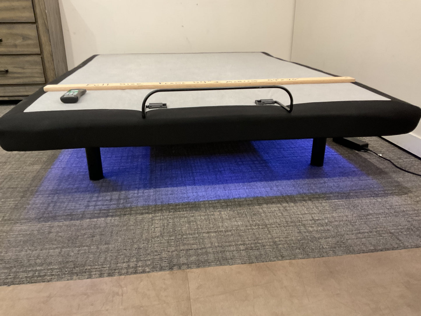 Full Size Adjustable Bed Frame with Remote (B019)