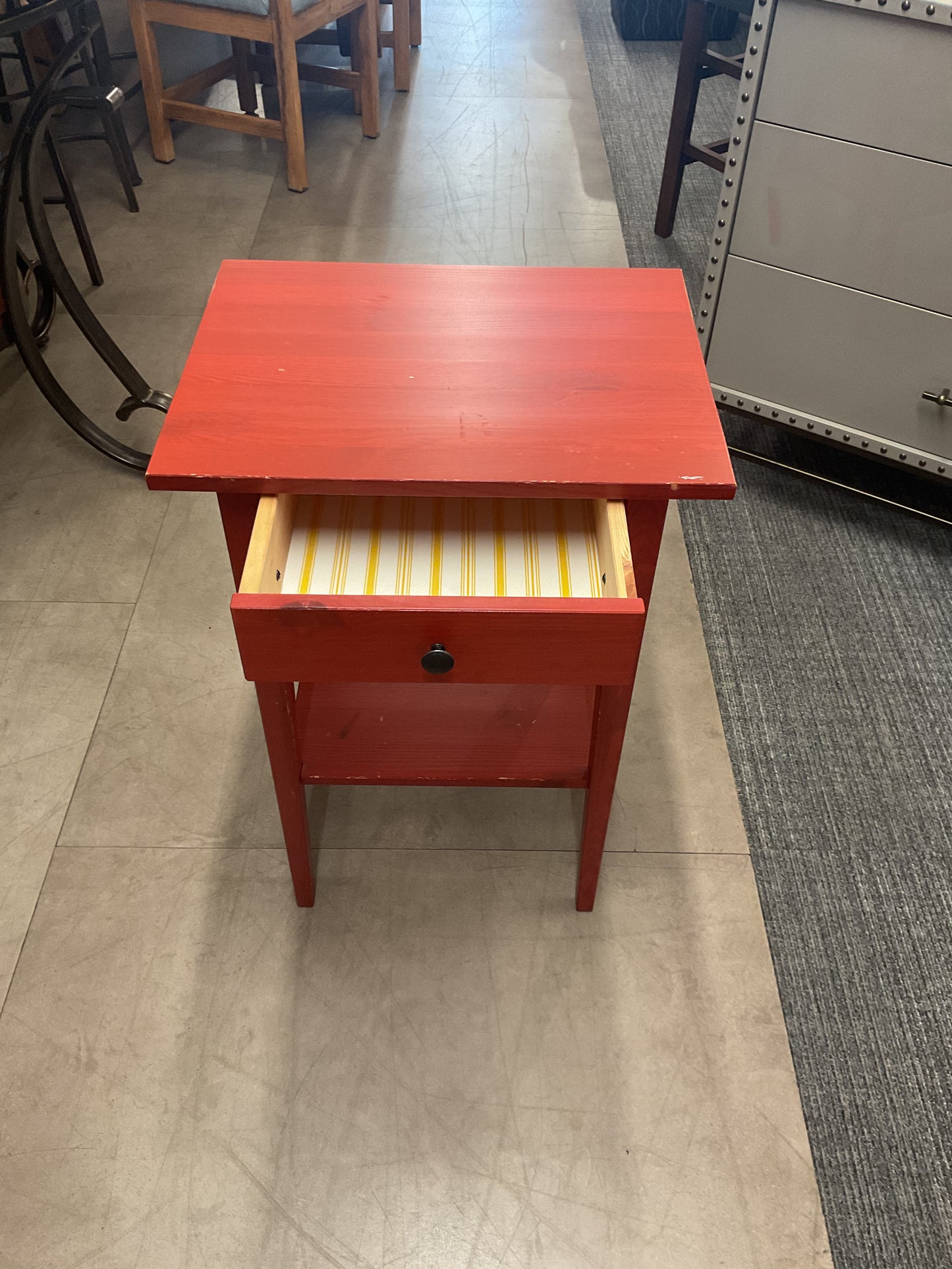 Clifford Nightstand