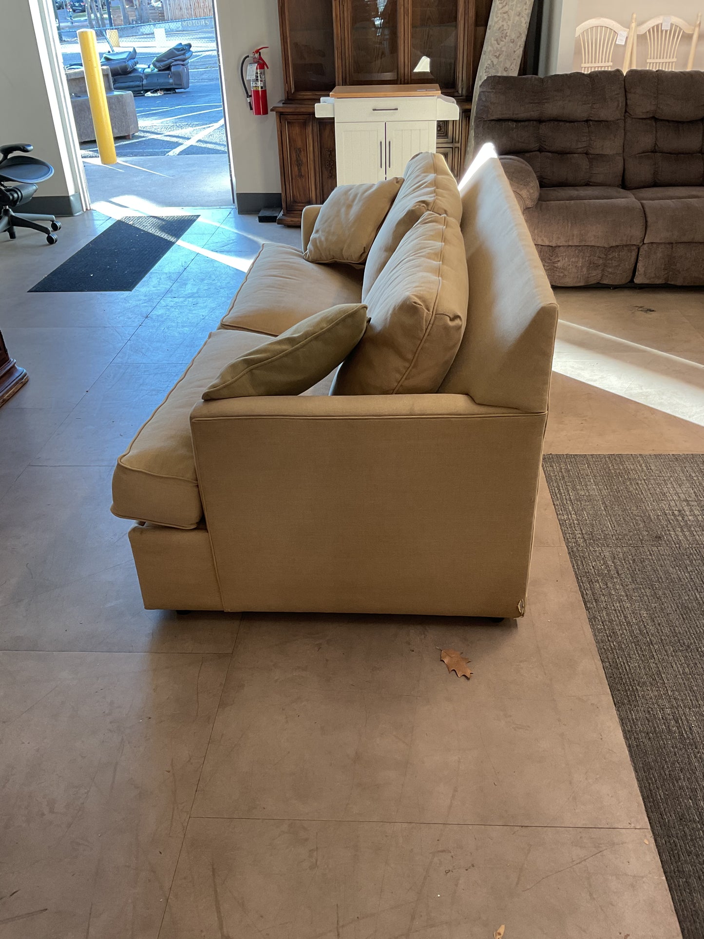 The Sleeper Keeper Sofa (WH)