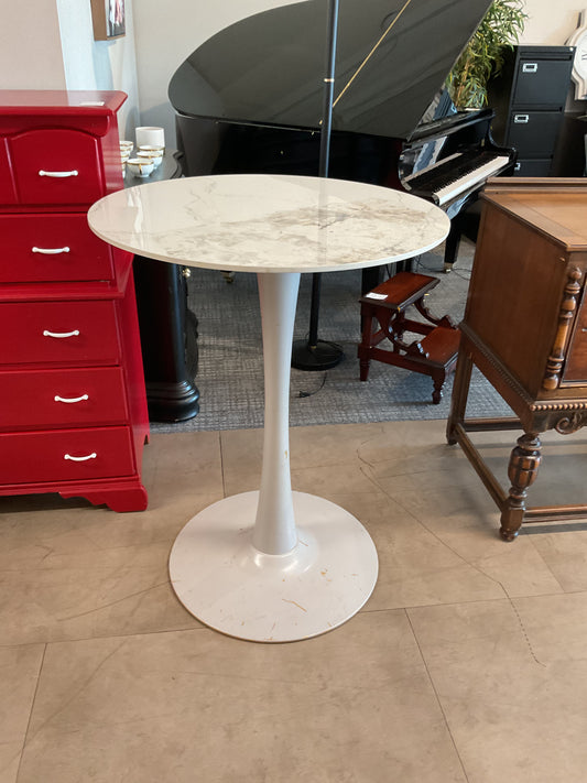 Round Marble Top Tulip Pedestal Table