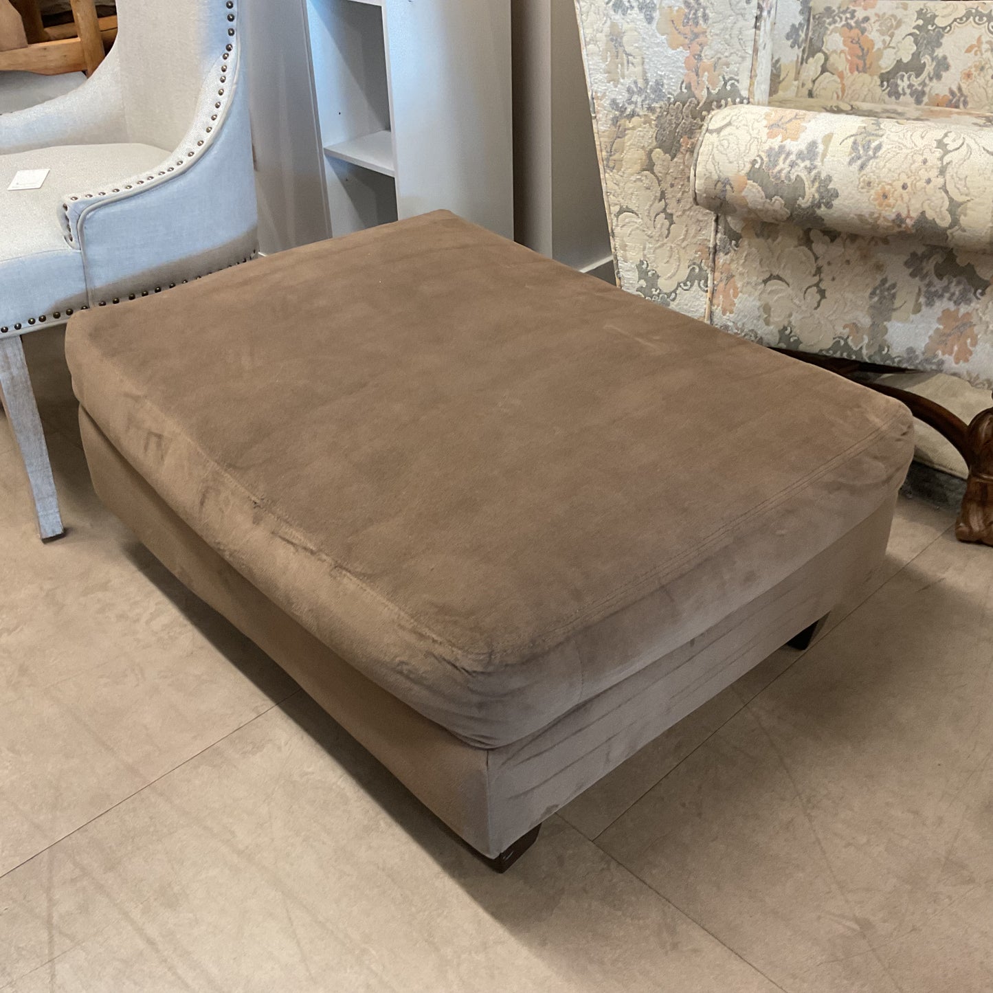 Basic Brown Ottoman