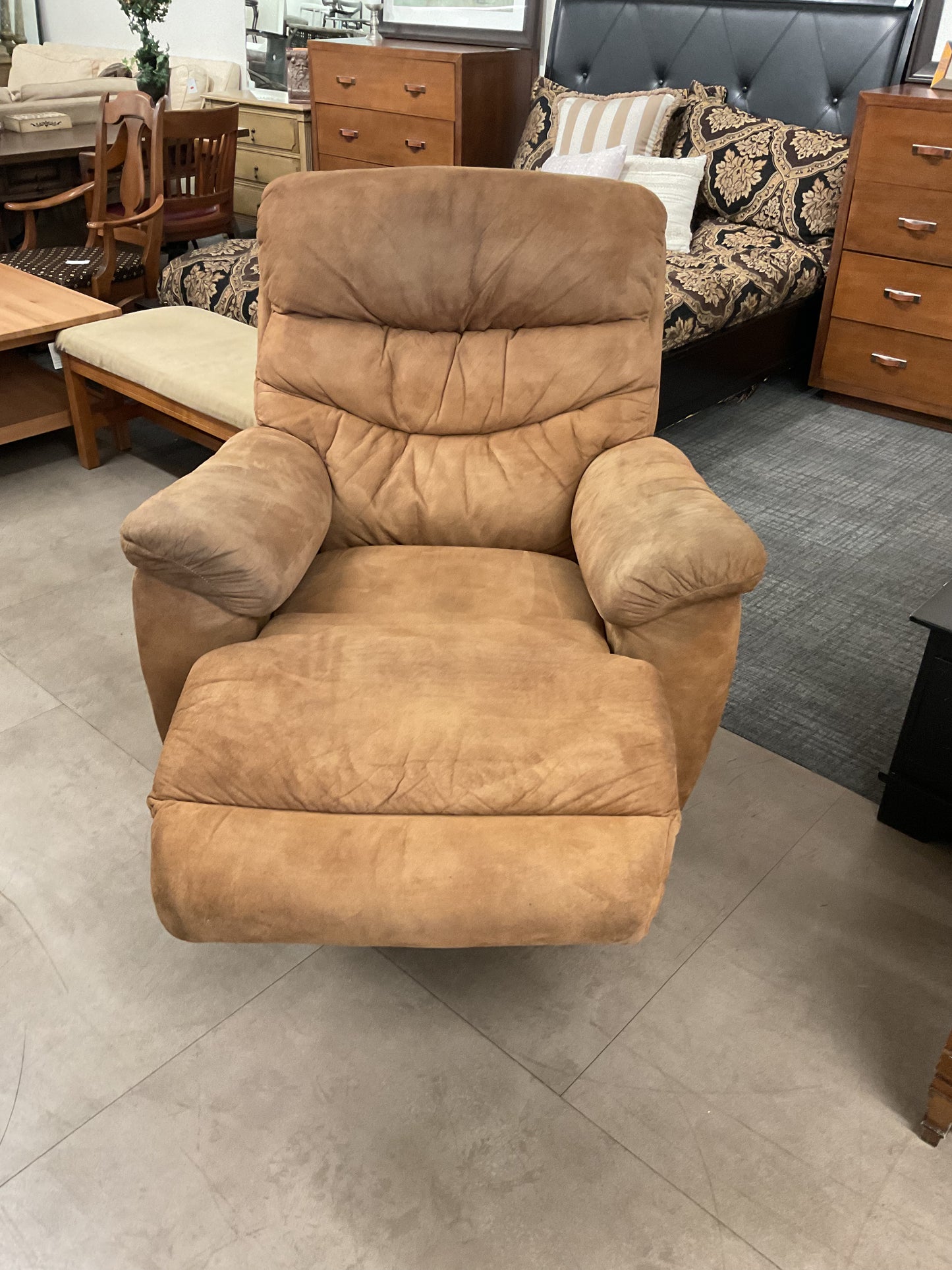 *WH*Fawn Manual Rocking Recliner