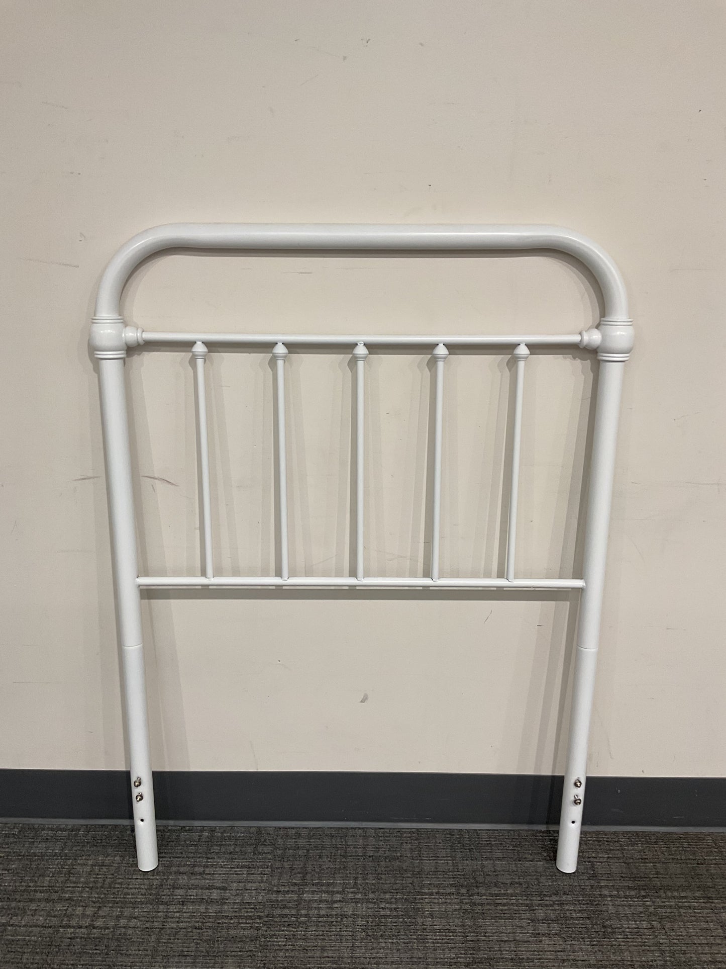 Twin Headboard (G69)
