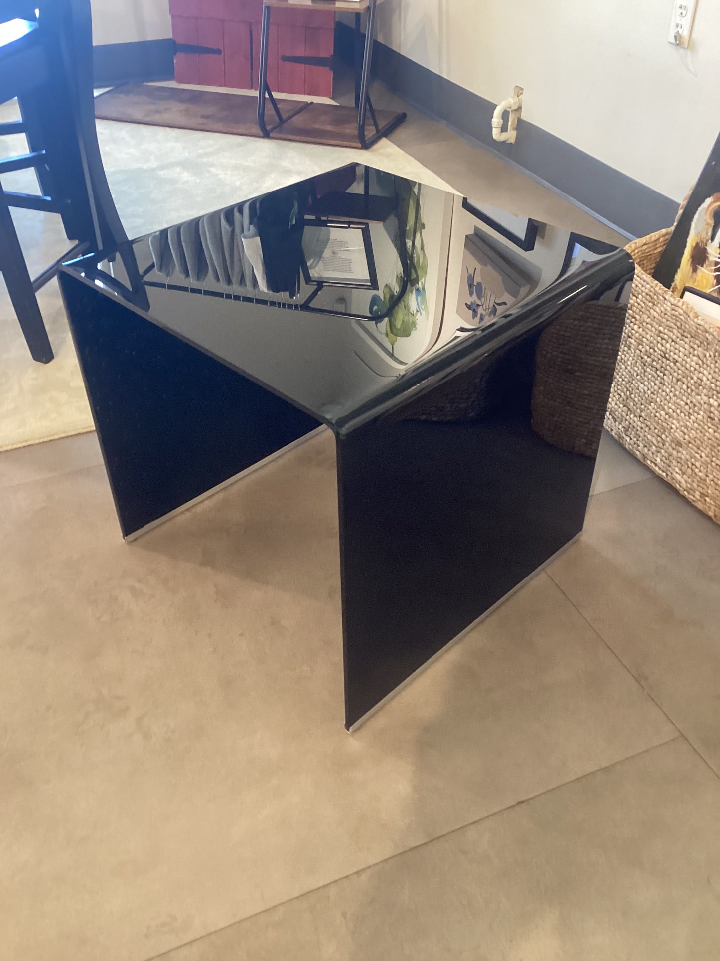 Water Drop Side Table