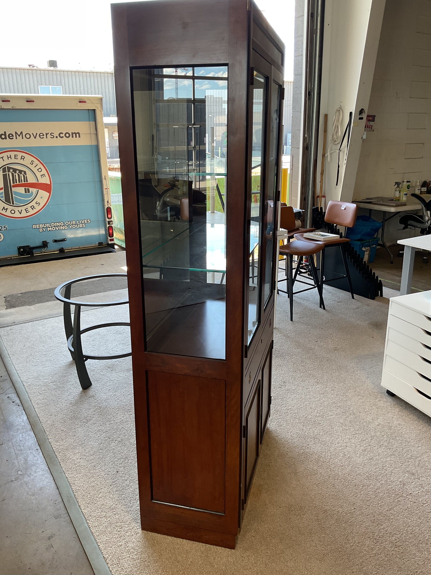 Slim China Cabinet