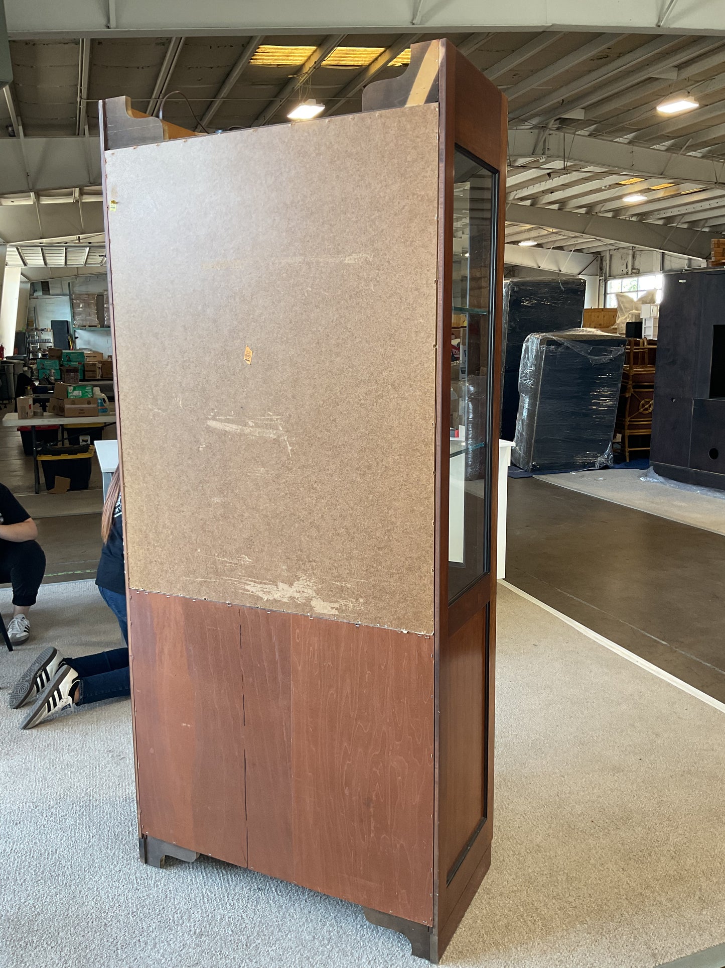 Slim China Cabinet