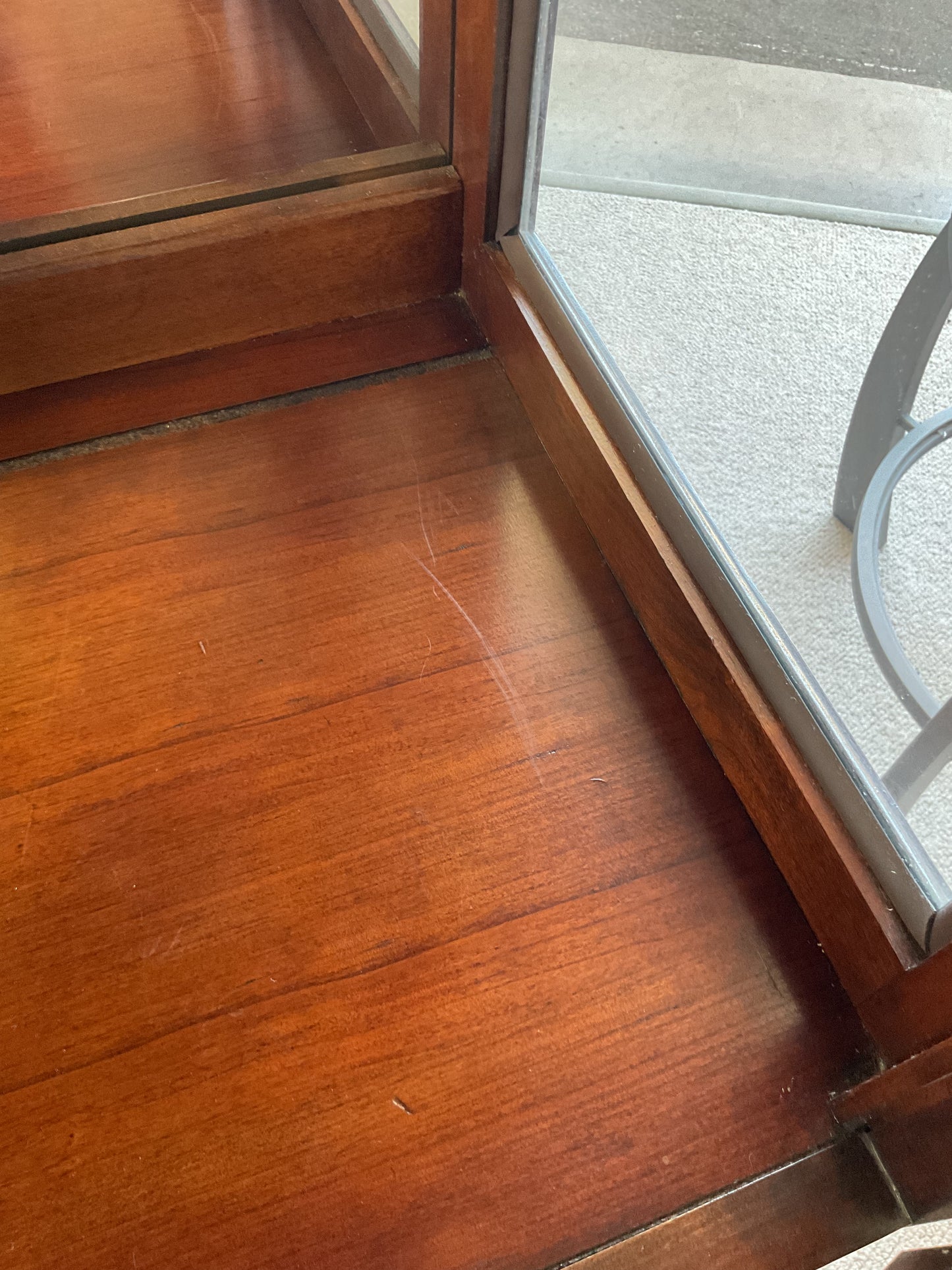 Slim China Cabinet