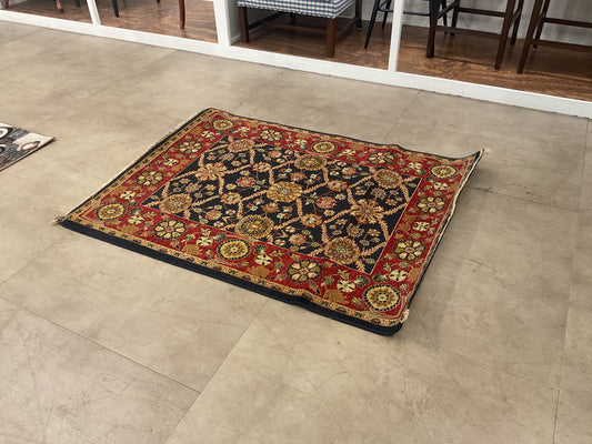 Small Knight Rug (R008)