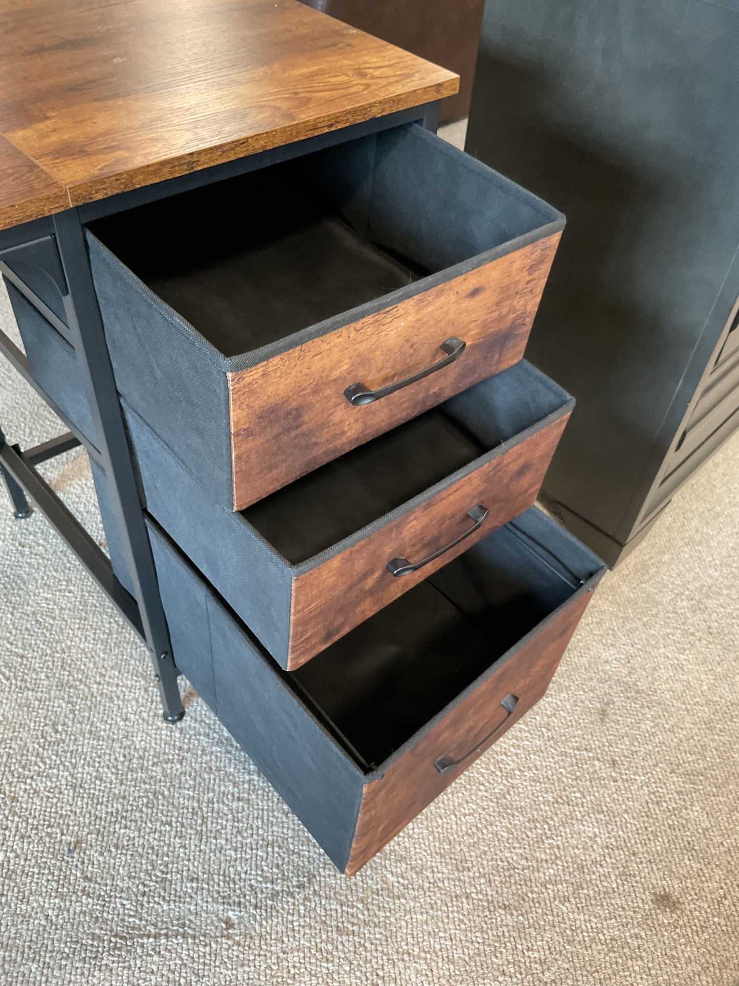 Not Your Average Desk *WH*
