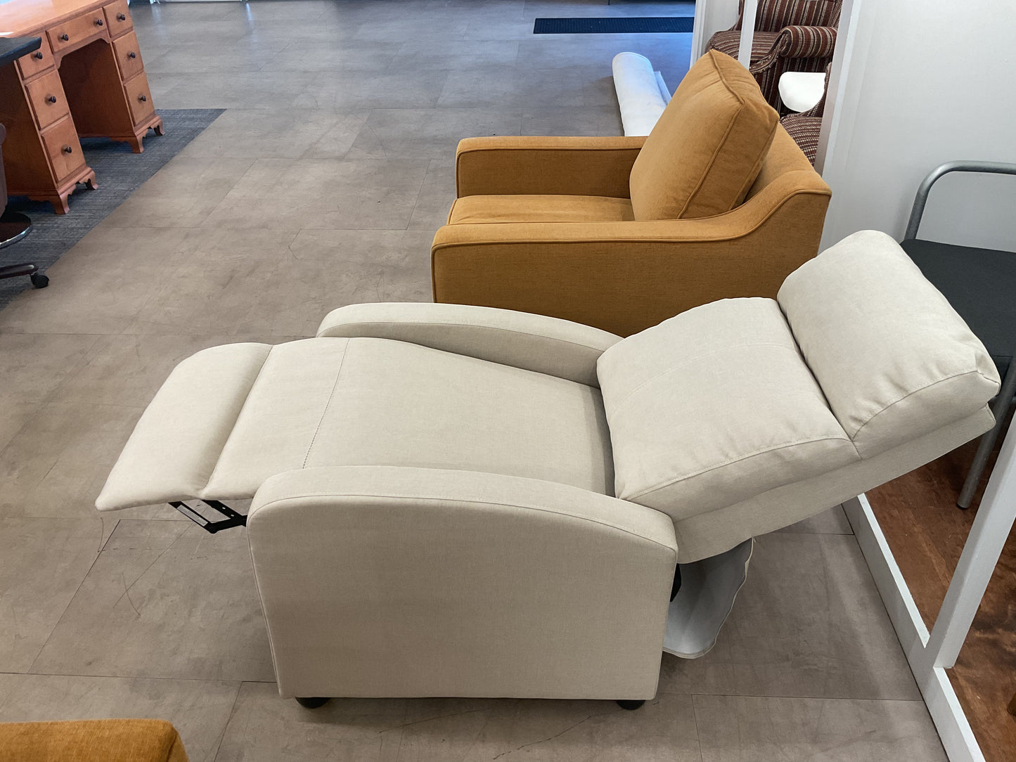 Kick Back Recliner