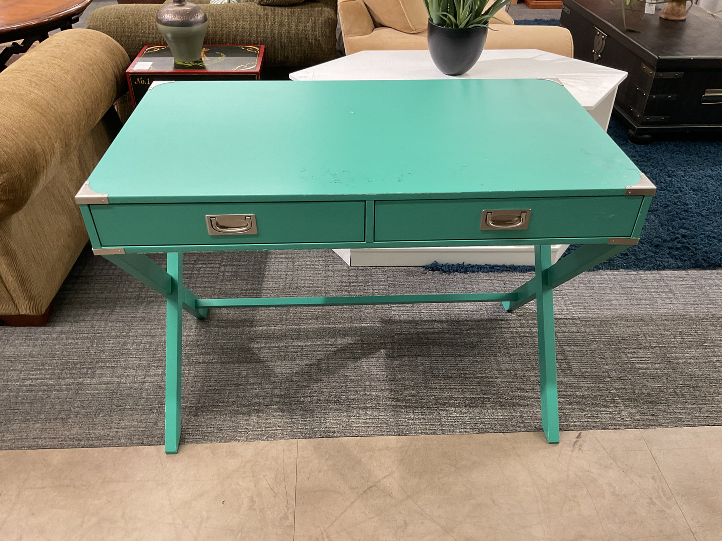 X Base Desk