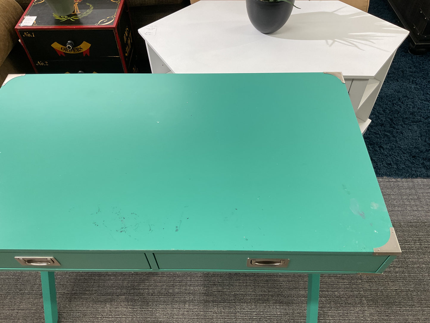 X Base Desk