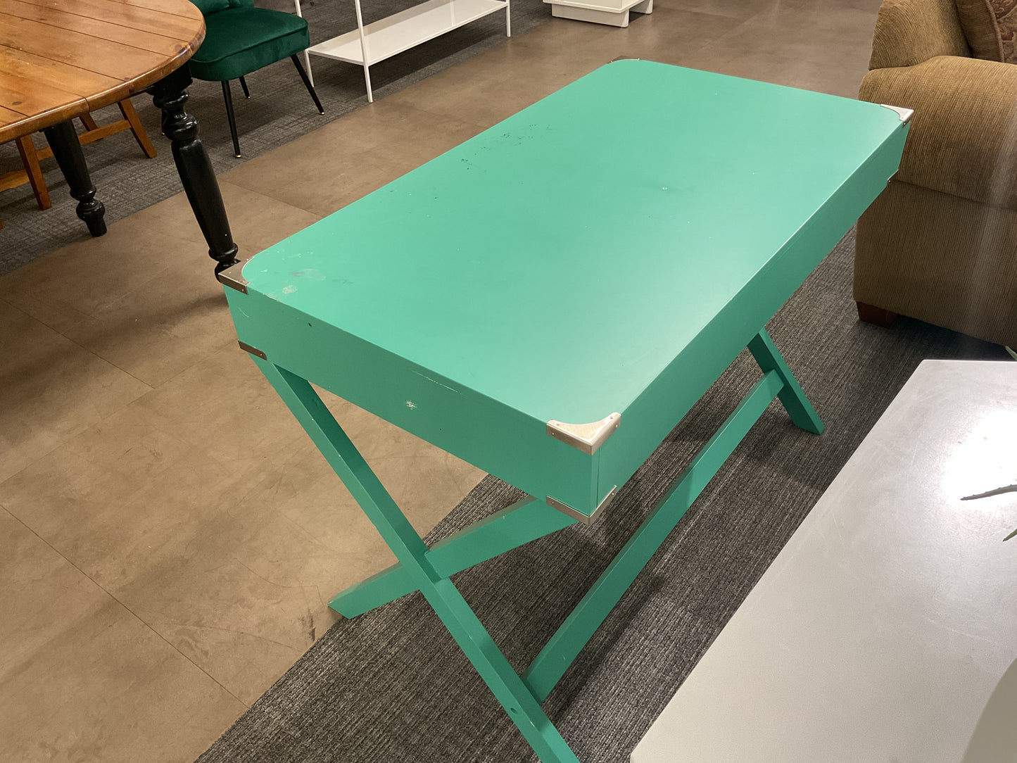 X Base Desk