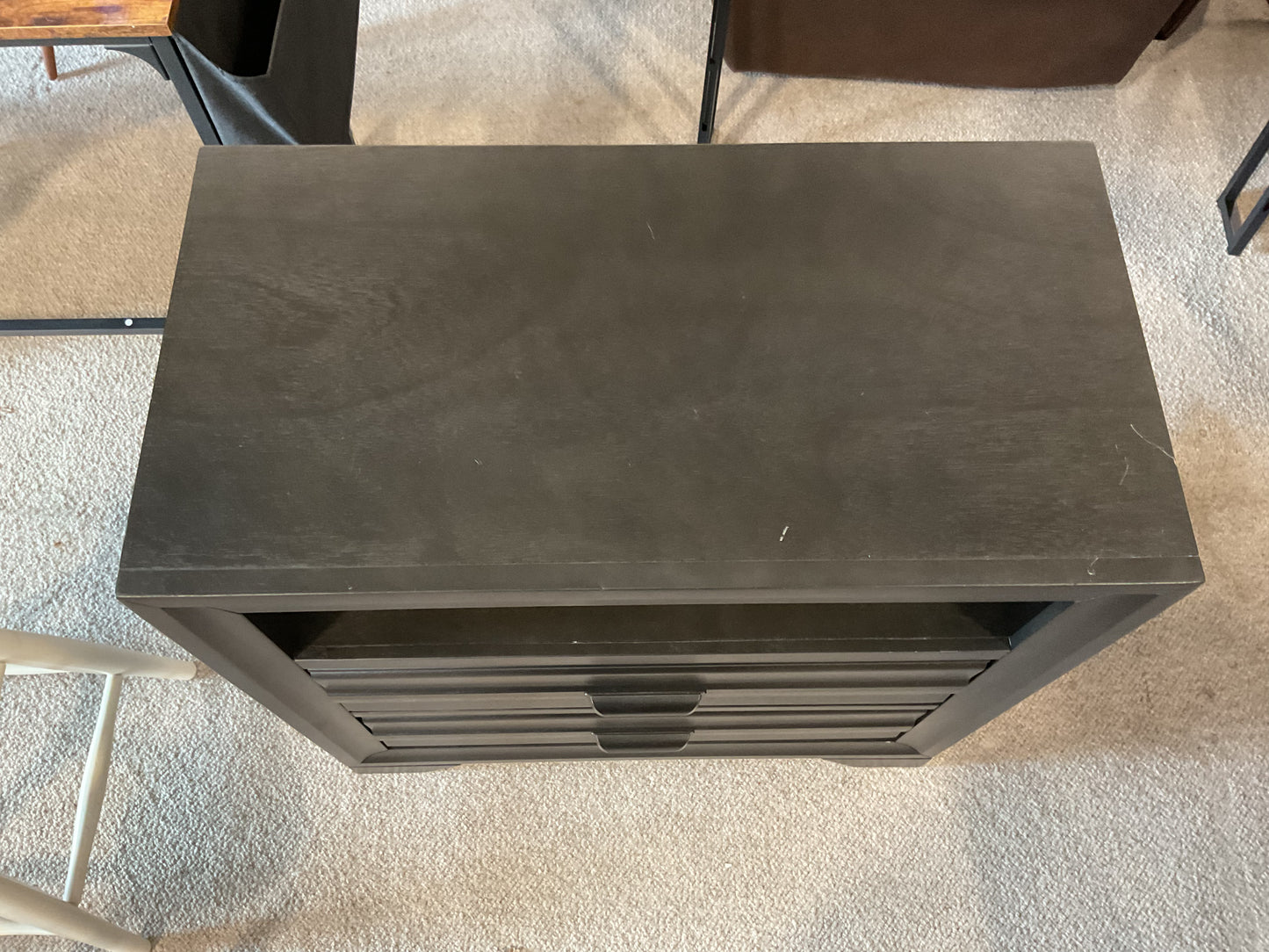 Beefy Nightstand *WH*