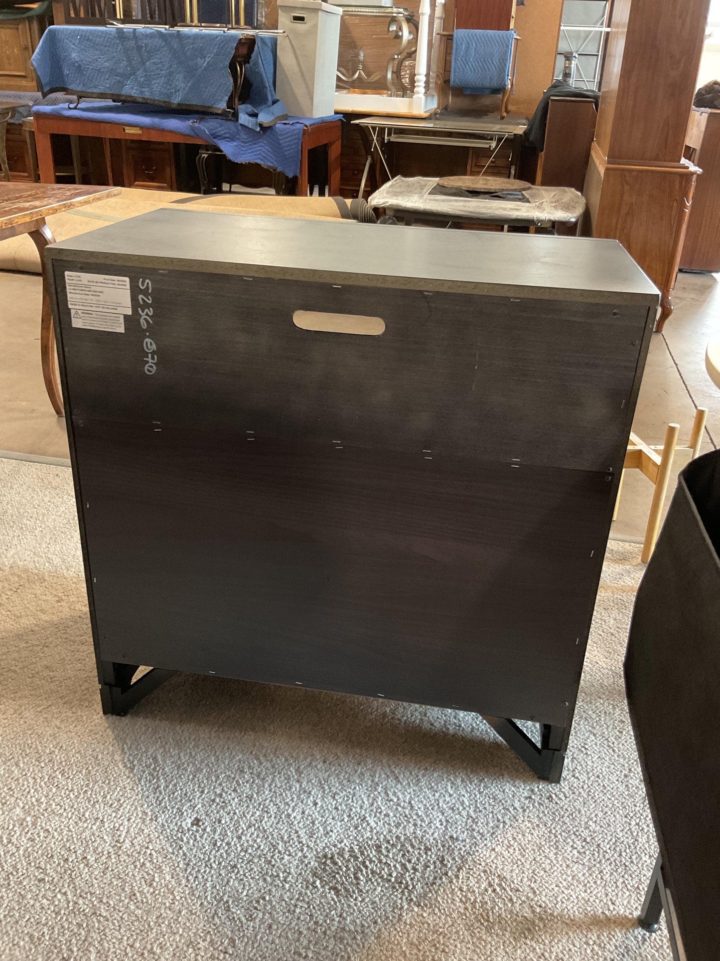 Beefy Nightstand *WH*