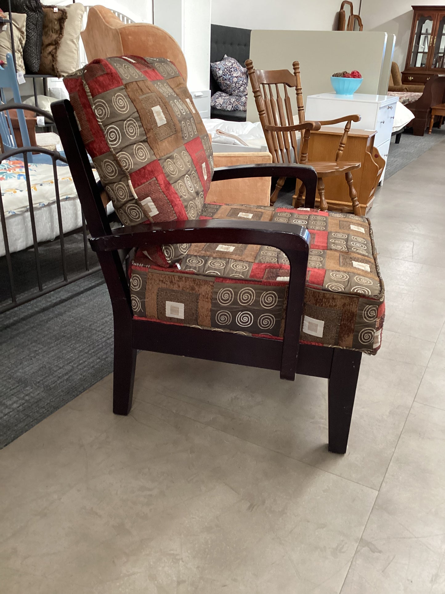 Squared Up Armchair *WH*