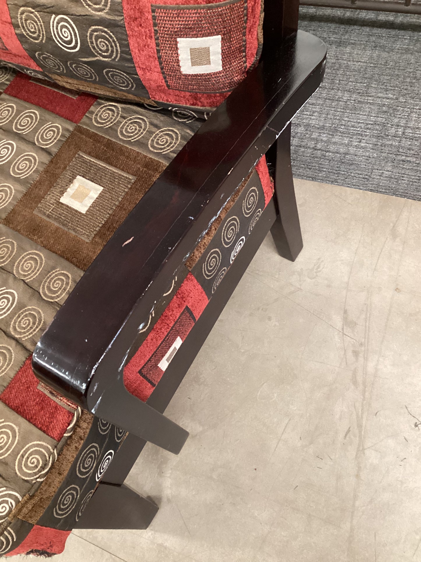 Squared Up Armchair *WH*