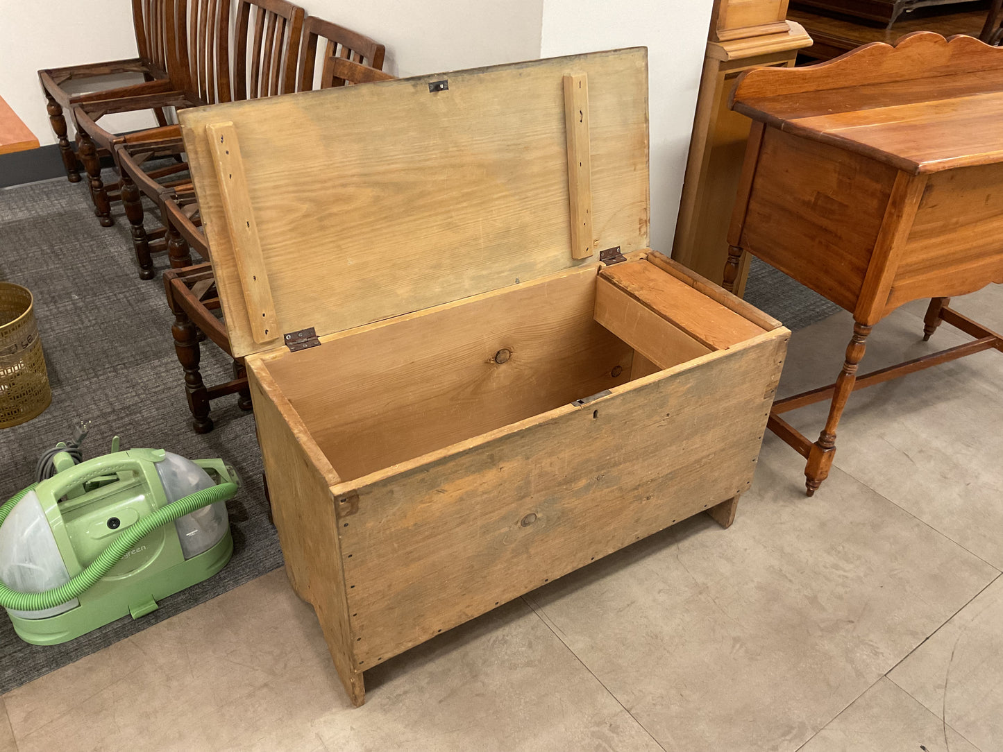 Mossy Chest
