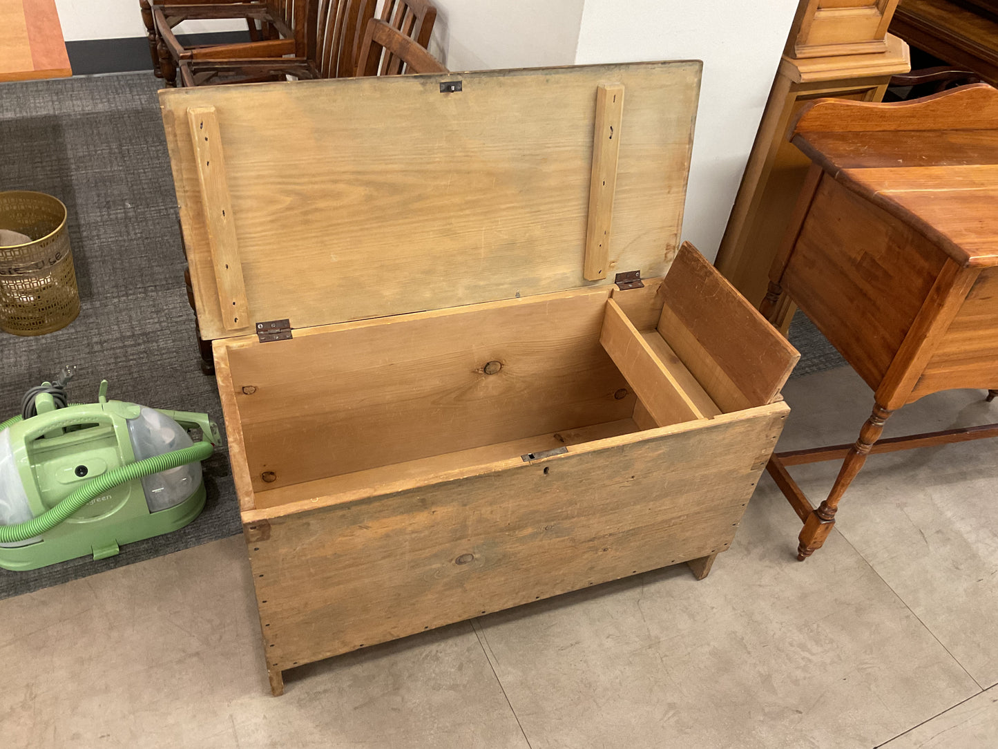 Mossy Chest