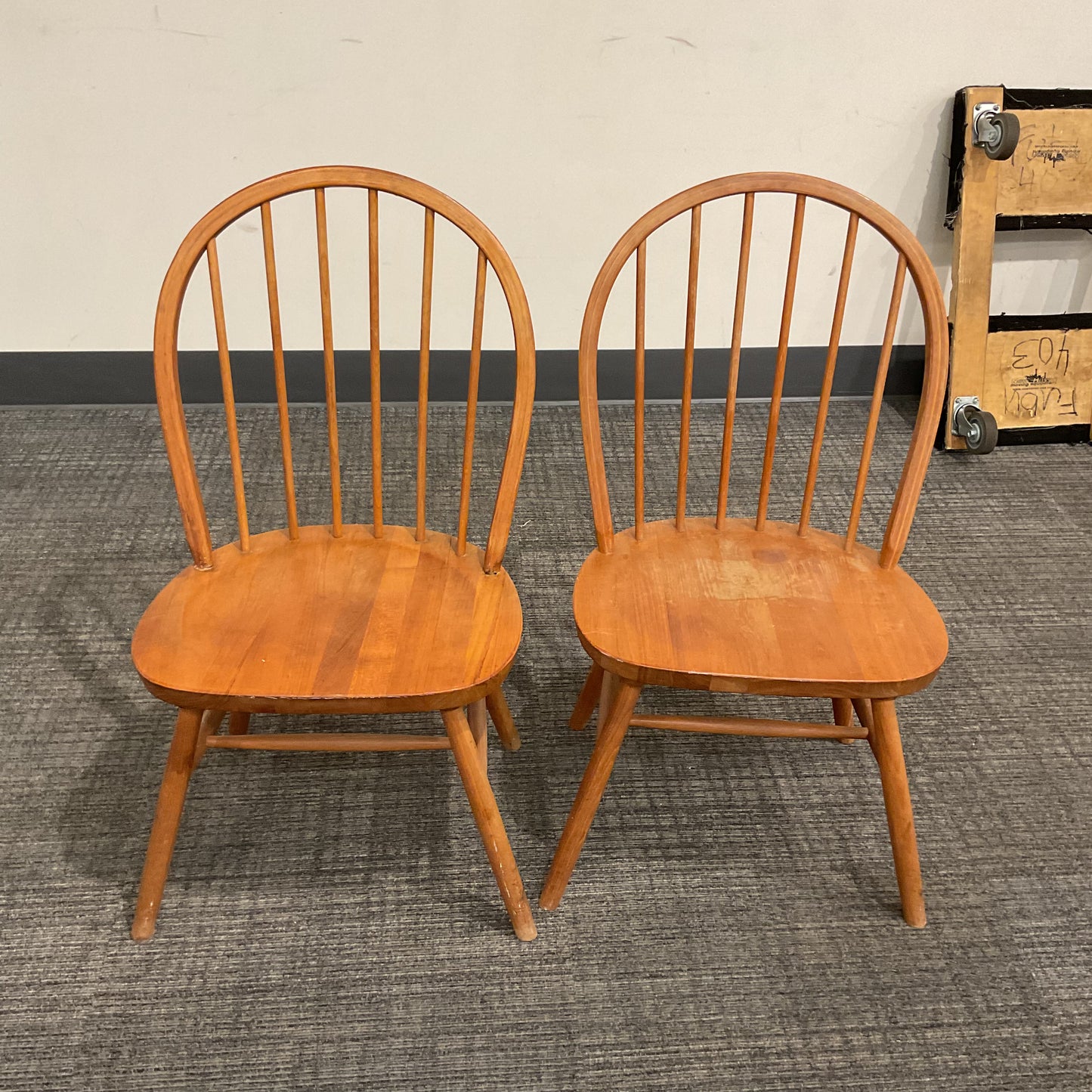 Basic Chair Pair