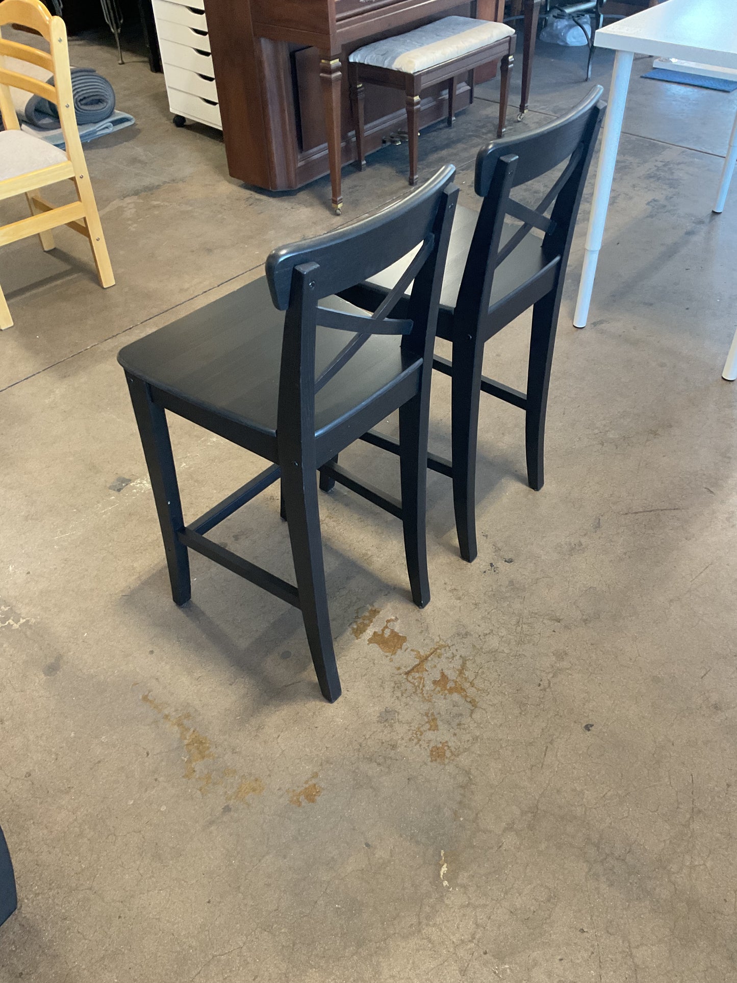 Cozy Barstool Set **WH**