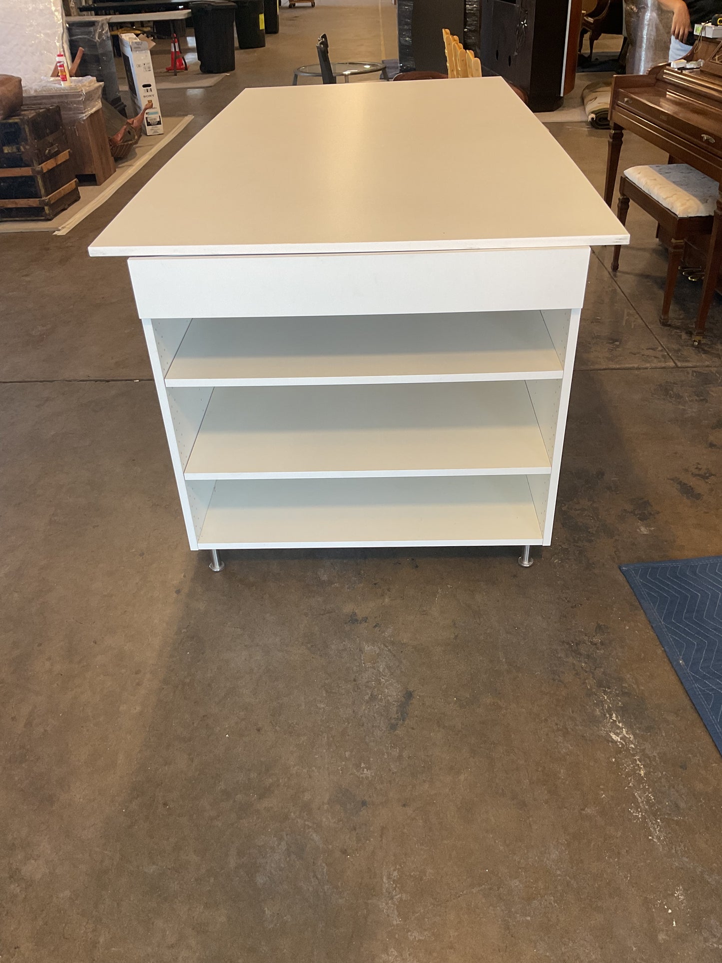 Biggo Desk **WH**