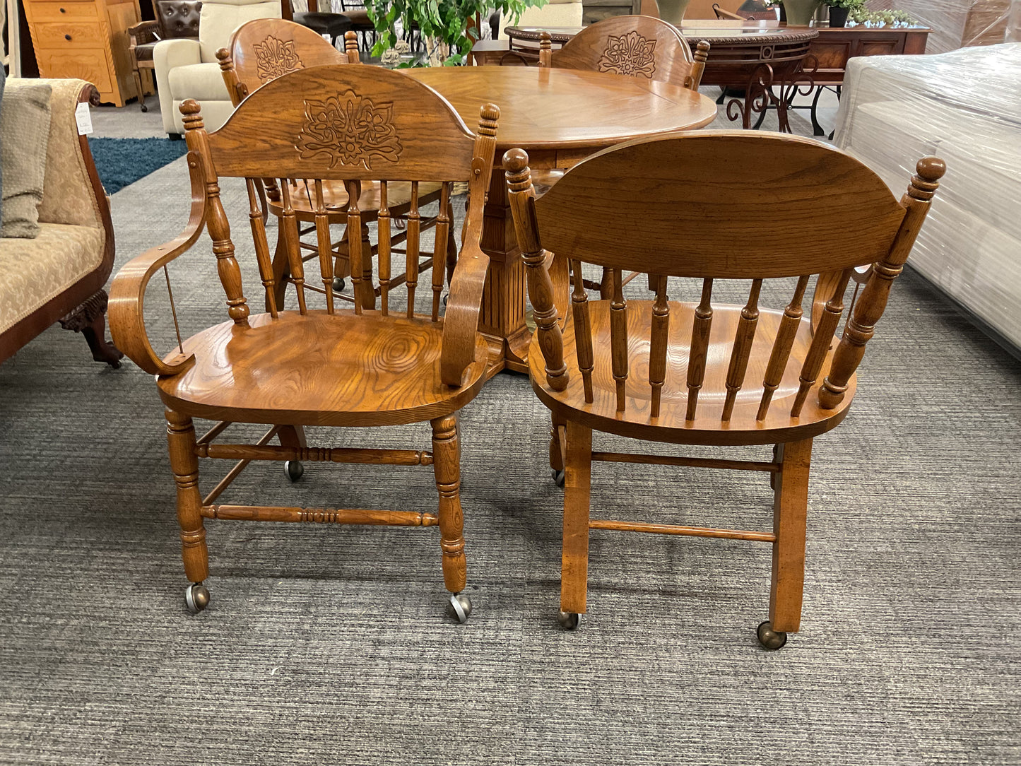 Wheely Vintage Dining Set