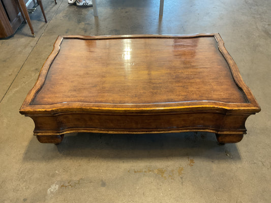 Big Space Coffee Table **WH**