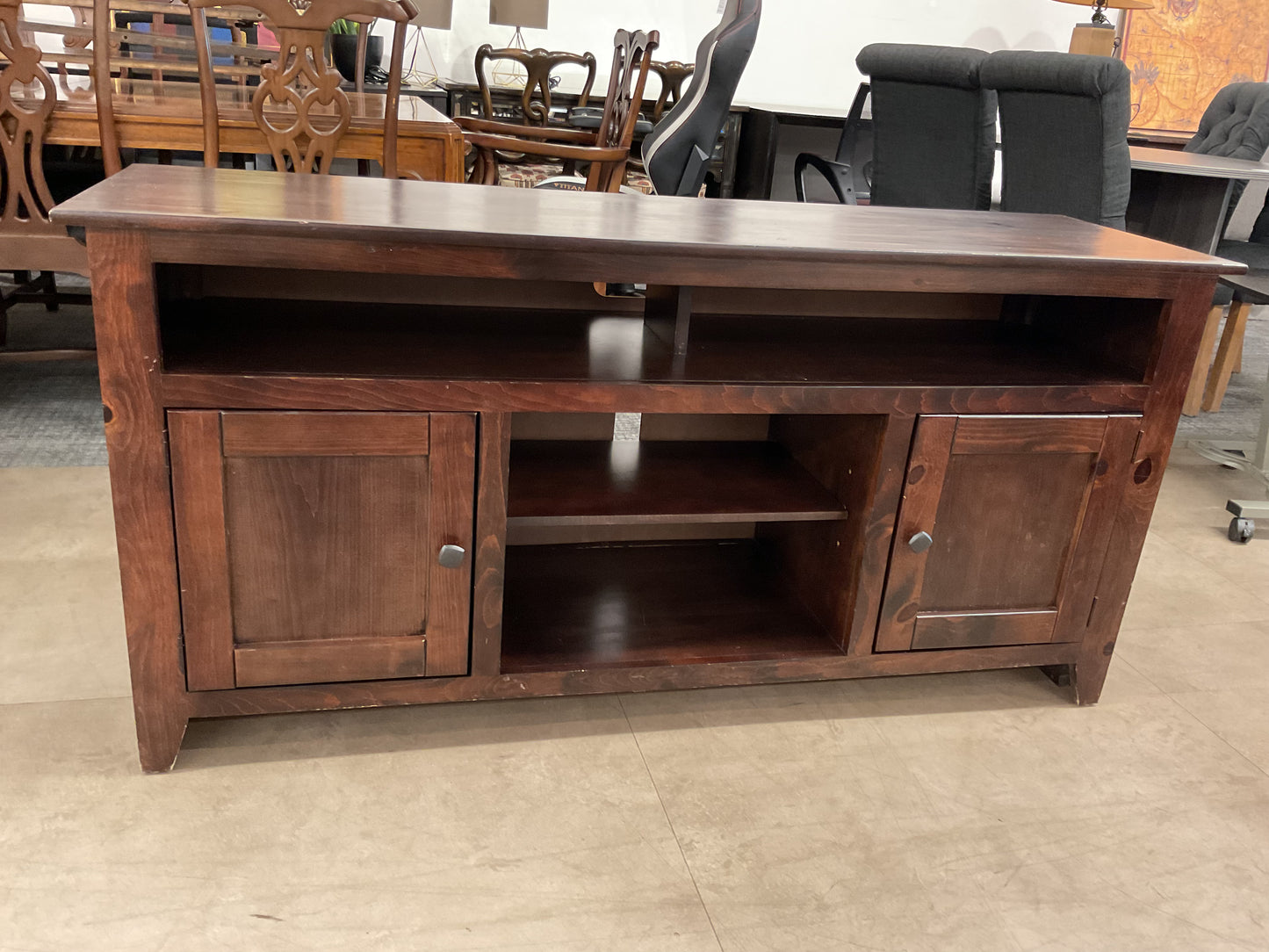 Moreno Entertainment Center